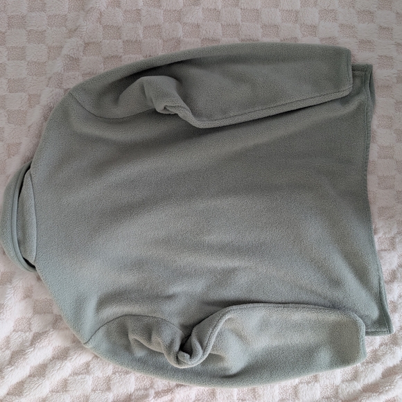 Northern Reflections Women's Embroidery Snowflake Cardigan - Light Gray - Picture 6 of 6